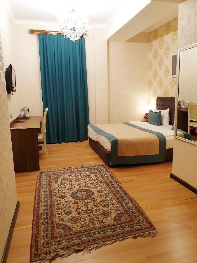 Nemi Baku Center Hotel