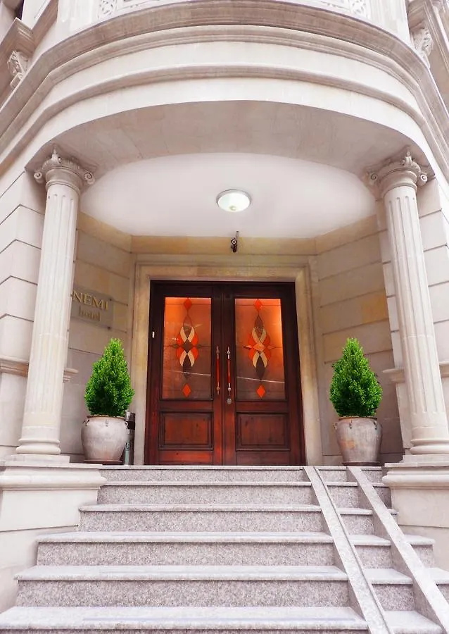 Nemi Baku Center Hotel 4*,